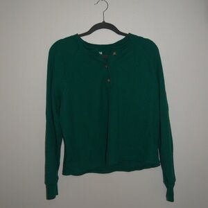 Women's Green Old Navy Sweater size Medium